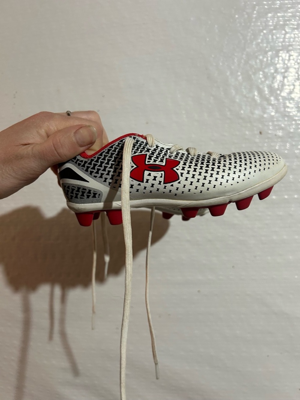Under Armour White and Red Soccer Cleat-Kids